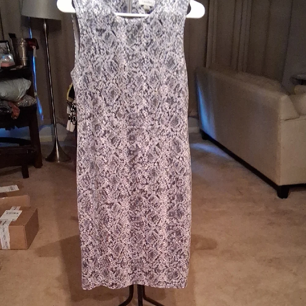 Calvin Klein Black and White Patterned Midi Dress - Picture 1 of 6